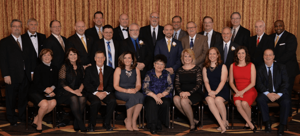 Oak Lawn Chamber Induction Ceremony Full Board Photo